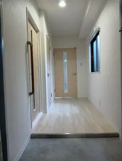 トミー参番館の画像