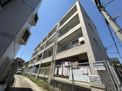 八甲マンションの画像
