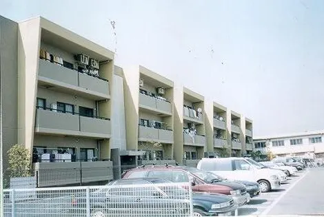 デジャビュ東園田の画像