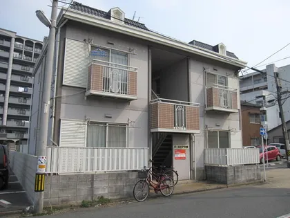 パールピア中原【1階】の外観