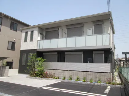 シャーメゾンセゾンヴェール【2階】の外観