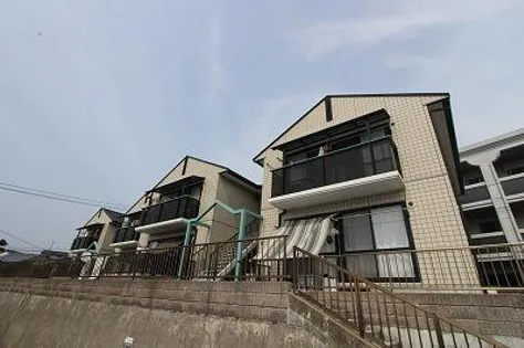 ヴィラ本城 A B Cの画像