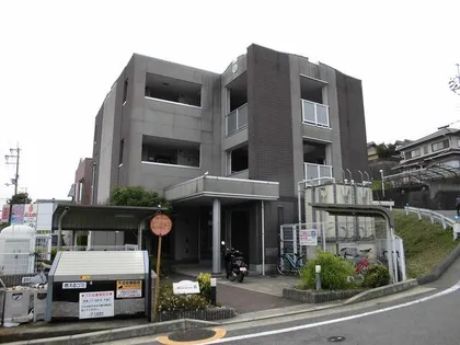 京都府京田辺市三山木山崎【マンション】の外観