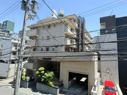 緑地マンション【4階】の外観
