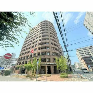 フォレステージュ江坂垂水町【5階】の外観