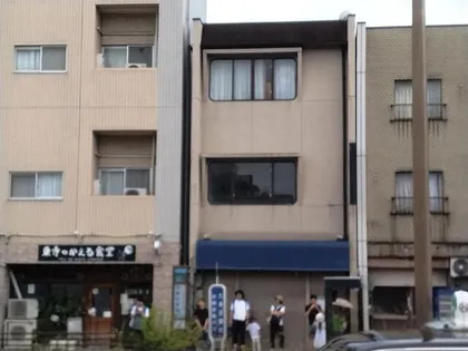 わくわくビルの画像