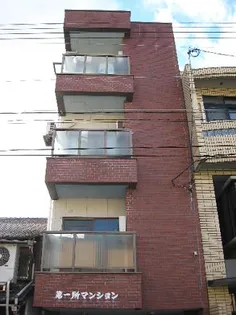 第1所マンション【1階】の間取り