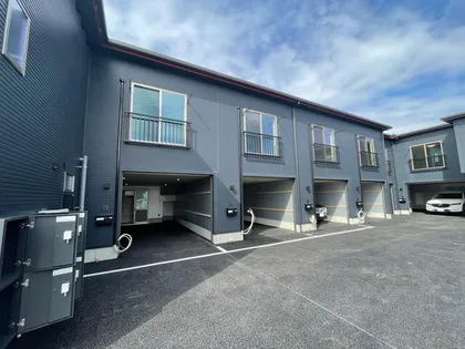 GARAGE VILLA 西岡崎の画像