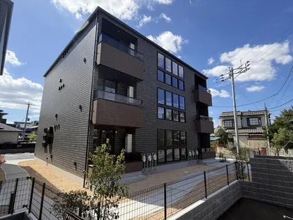シャン ドゥ コルザ Ⅱの画像