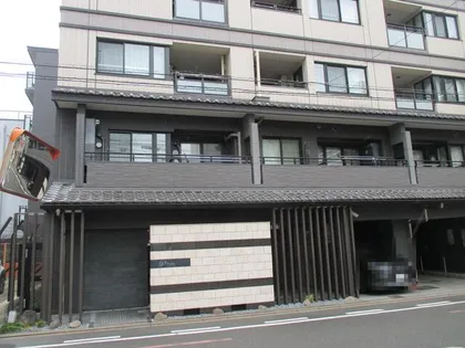 プレイズ御所南の画像