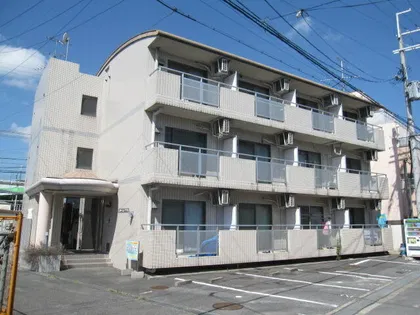 京都府相楽郡精華町大字山田小字下川原【マンション】の外観