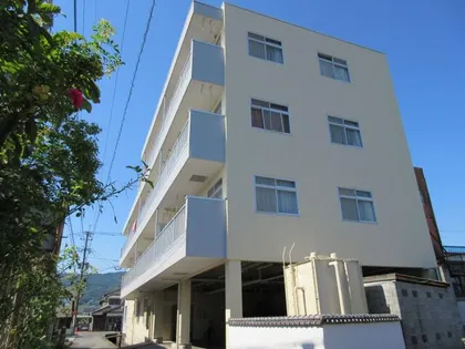 重富ハイツの画像