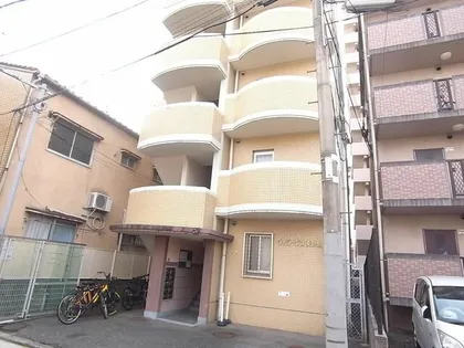 ヴィラージュ美野島【102号室】の外観