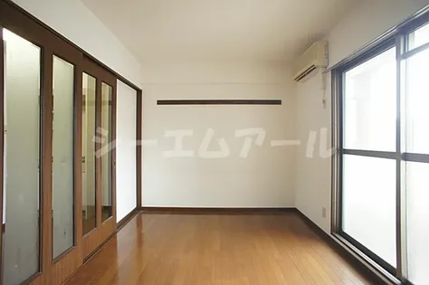 ディ クウェルIVの画像