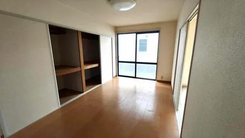 ディアスKの画像