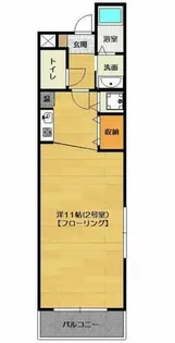 ドミール県庁前の画像