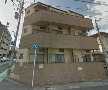 プレアライト【102号室】の外観