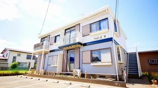 ファミーユ幸【102号室号室】の外観