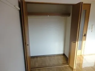 グランシャリオ【203号室】の内装