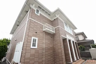 ヴィラ エレガントB【201号室】の外観