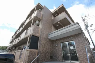 グランダーム新市【103号室】の外観