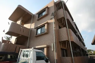 あんずマンション【203号室】の外観