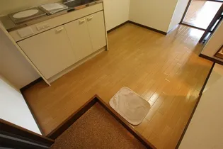 エクセル春日【401号室】の玄関