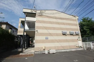 レオパレスシャルマンシード【203号室】の外観