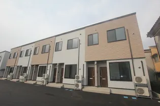 CALMU COURT (カルムコート) 東棟【105号室】の外観