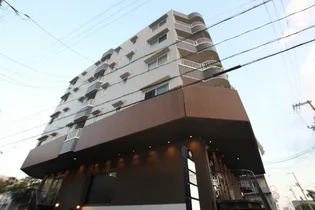 クレスト明治町【302号室】の外観