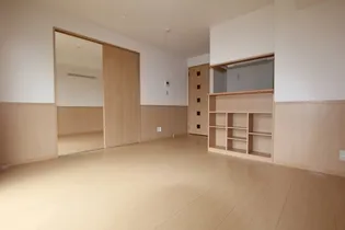 アドラブール戸手【201号室】の居間