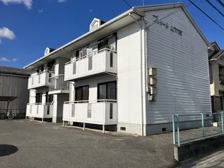 プレジールムラカミ【101号室】の外観