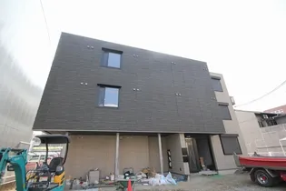 イスタナ霞の画像