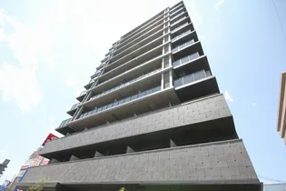 セレーノ福山駅前【201号室】の外観