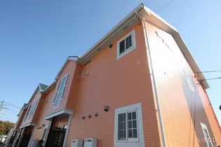 ラーカイラム【104号室】の外観