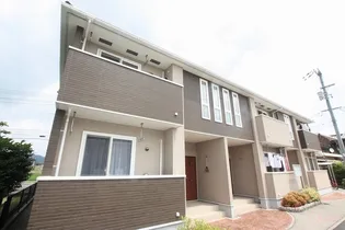 カルモβ【201号室】の外観