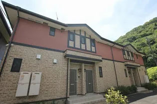 マリー フィオーレA【201号室】の外観