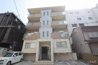 ポルシェ松浜【101号室】の外観