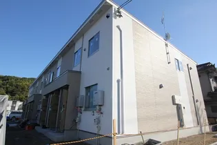 ハレカピリナ新涯【105号室】の外観