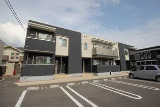 グランソレイユRM Ⅱ【104号室】の外観