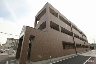 グランコスモA【301号室】の外観