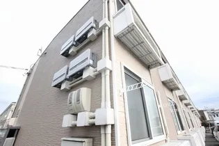 レオパレスフリージア山手【205号室】の外観