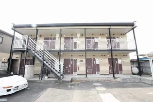 レオパレスオンフルール【104号室】の外観