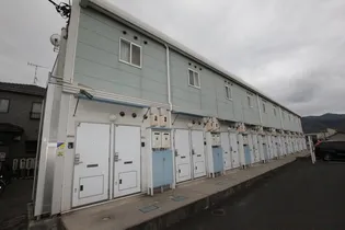 レオパレスルピナス【108号室】の外観