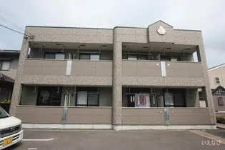 アジャート【101号室】の外観