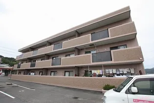 ガーデンシティ大町【202号室】の外観