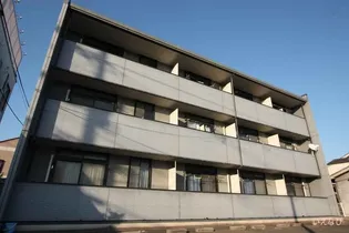 レオパレスヴィラ【302号室】の外観