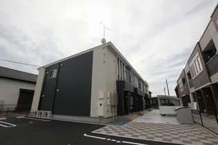 ヴィラージュ御幸【203号室】の外観