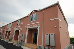 ジャルダンA【201号室】の外観