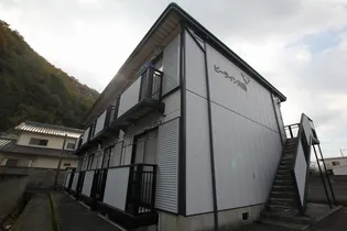 ビーライン川南A【103号室】の外観